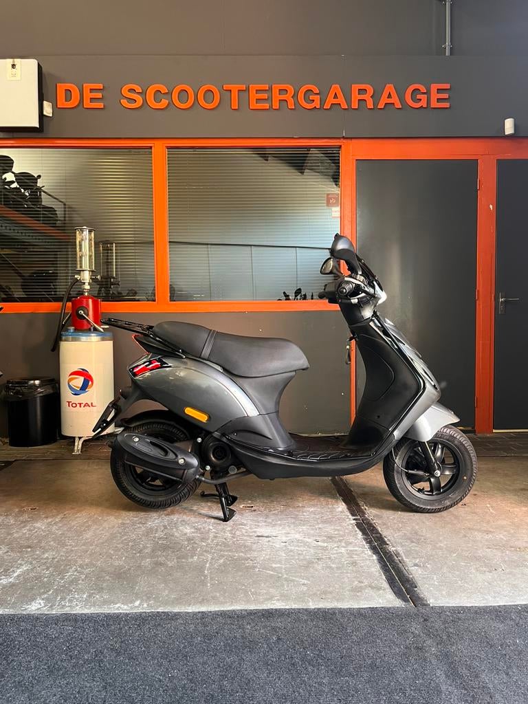 Piaggio Zip Brom 45km e3 SP 2017 FULL Porsche grijs, Gebruikt, Piaggio, Piaggio, Maximaal 45 km/u