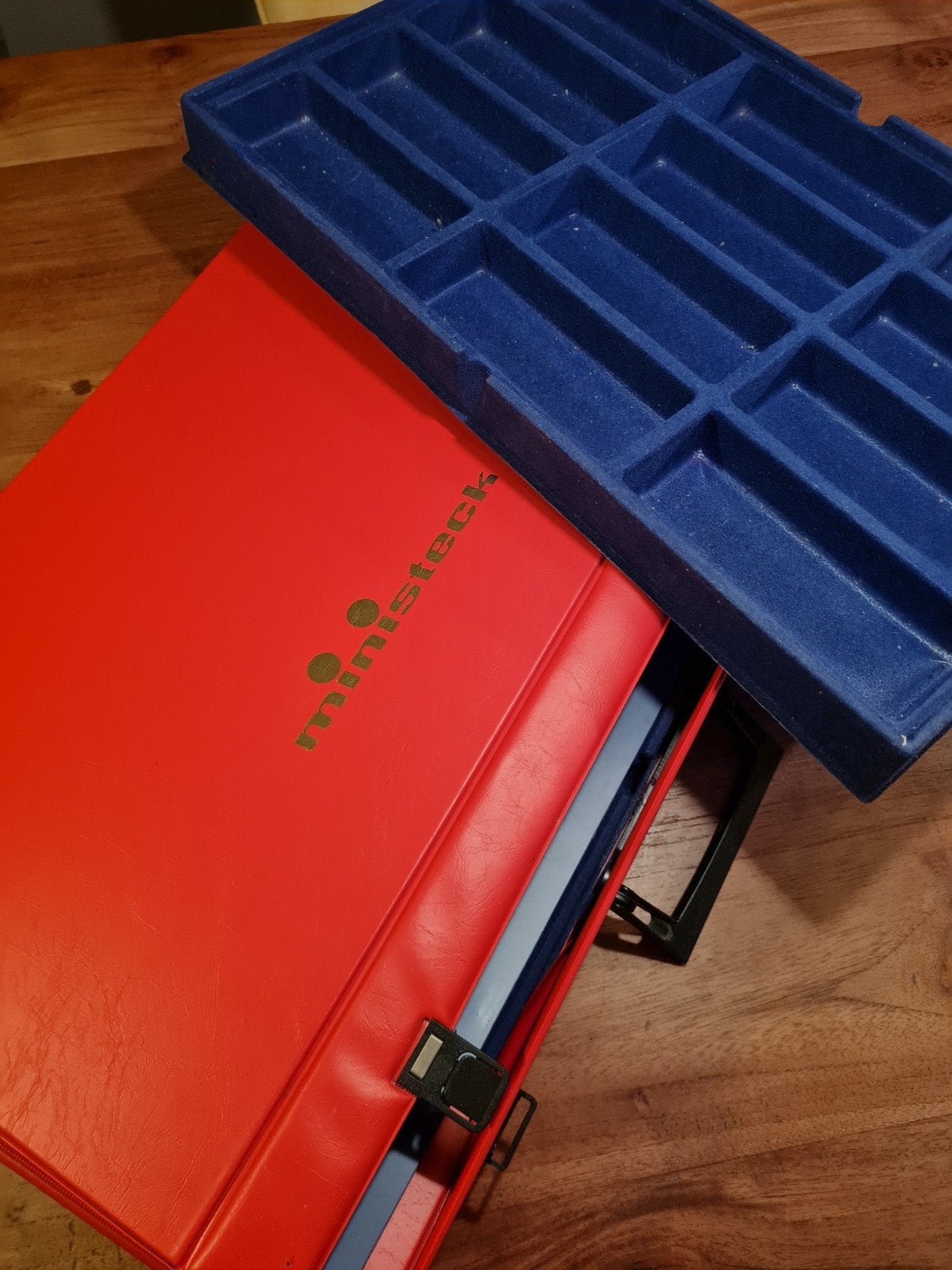 ministeck koffer leeg, Ophalen, Minder dan 40 cm, Doos, Minder dan 35 cm