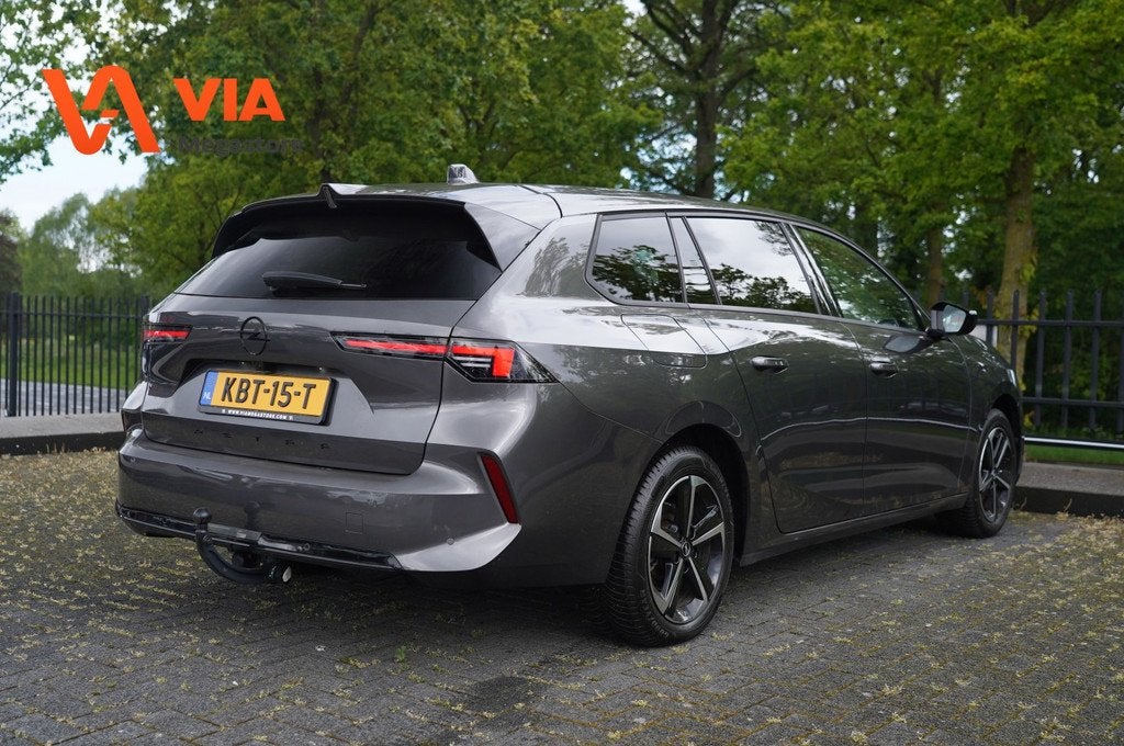 Opel Astra Sports Tourer 1.2 Turbo GS | Trekhaak | Navi | St, Auto's, Opel, Voorwielaandrijving, Gebruikt, 1199 cc, 19 km/l