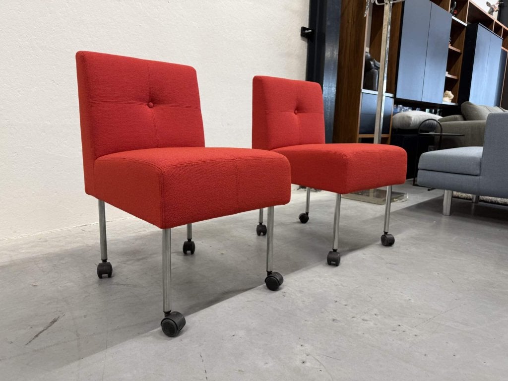 2 Nieuw Gelderland 7714 Knopenstoelen rood stof wiel stoel, Twee, Nieuw, Industrieweg 15, Ophalen of Verzenden