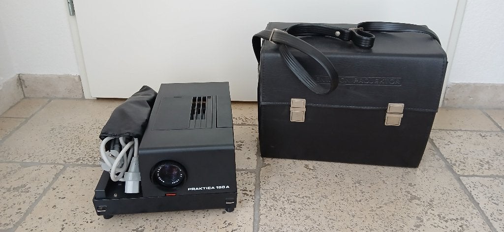 dia projector, Verzamelen, Fotografica en Filmapparatuur, Ophalen, 1960 tot 1980, Projector