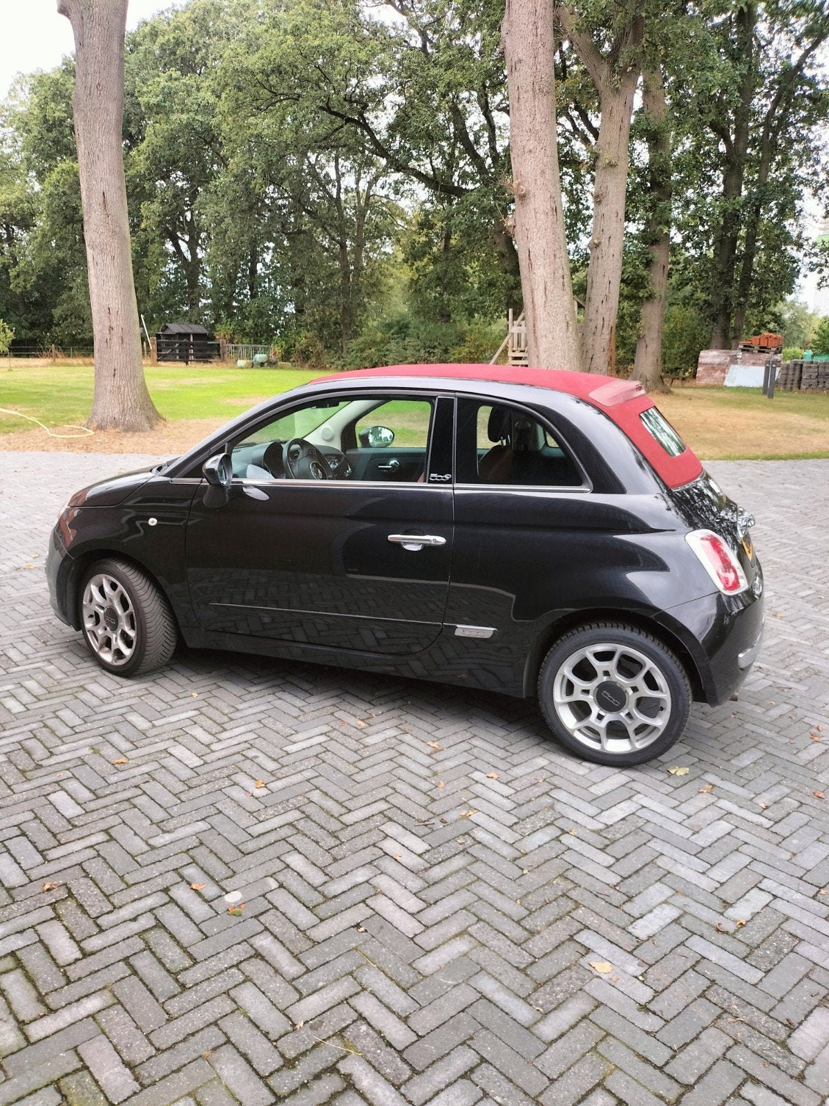Mooie Fiat 500 Cabrio  automaat, Auto's, Fiat, Zwart, Leder, Overige kleuren, Particulier