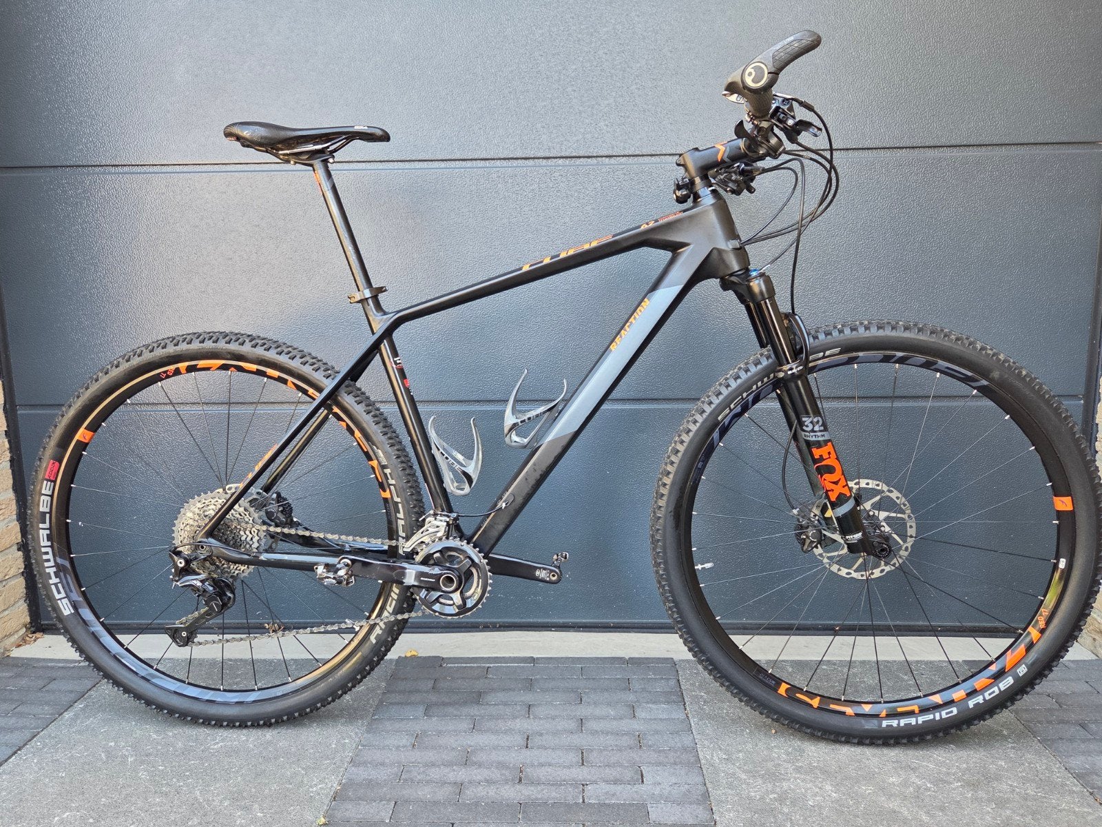 Cube Reaction C:62 Race, Gebruikt, Vering, Overige maten, 57 tot 61 cm