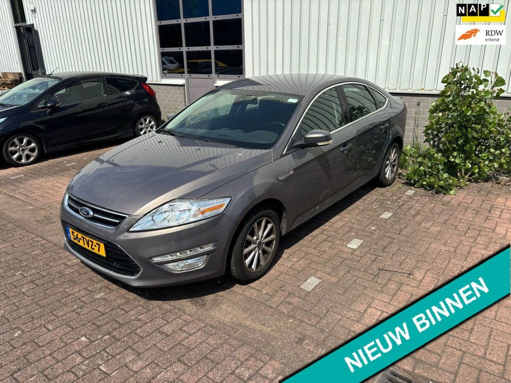 Ford Mondeo 2.0 Titanium 203pk Automaat 2e eig. Clima Navi T, Auto's, Ford, Euro 5, Gebruikt, 4 cilinders, Parkeersensor