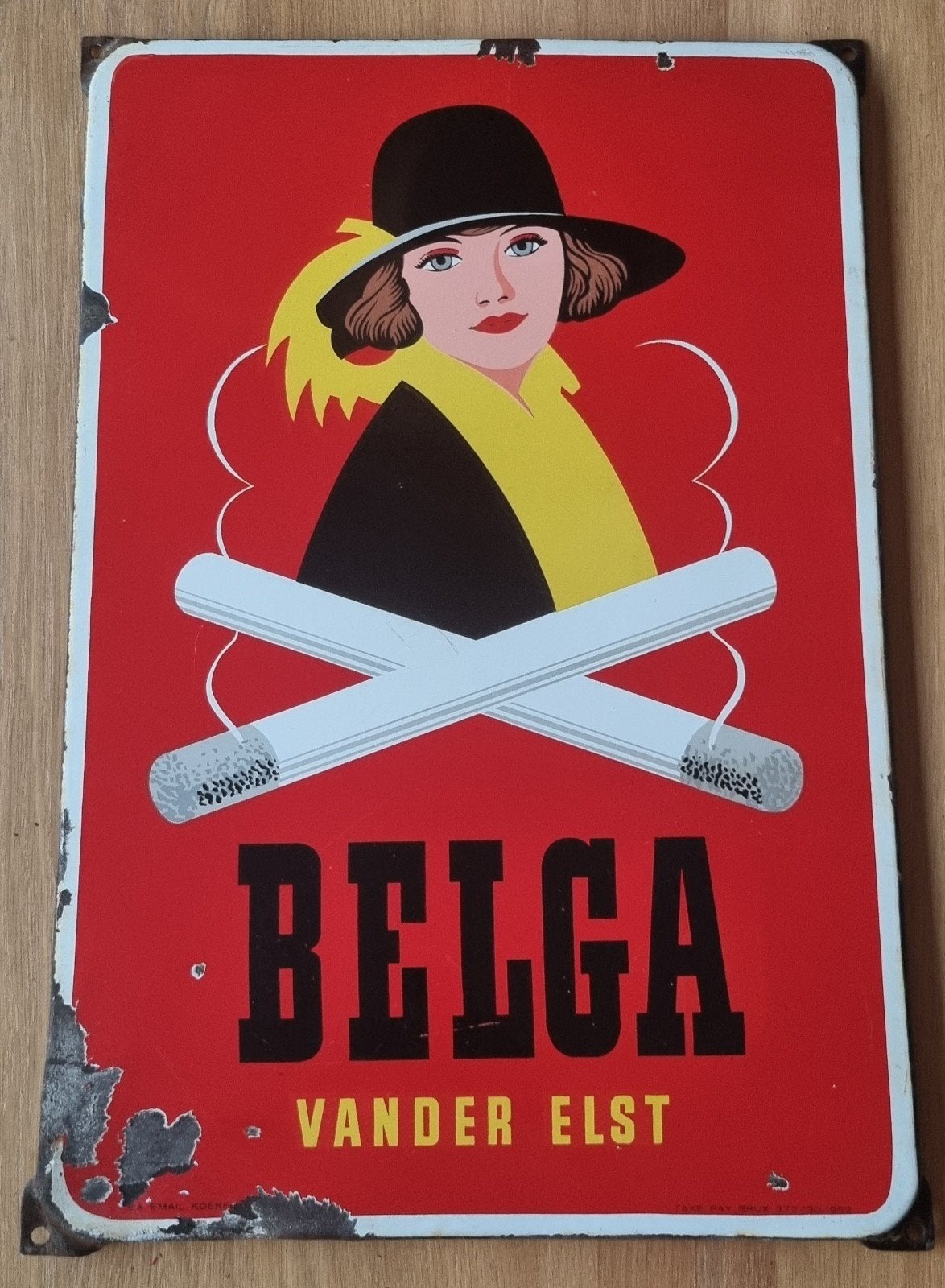 Belga emaille bord reclamebord tabak antiek, Ophalen of Verzenden, Gebruikt, Reclamebord