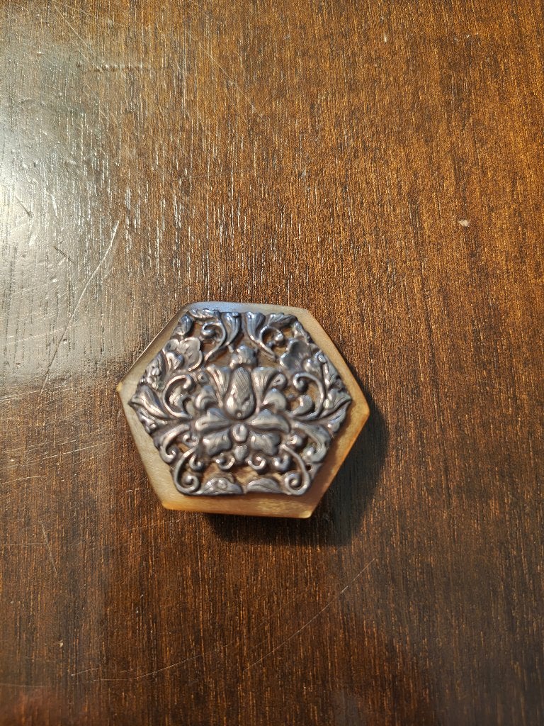 broche, Overige materialen, 4 tot 7 cm, Gebruikt, Overige kleuren