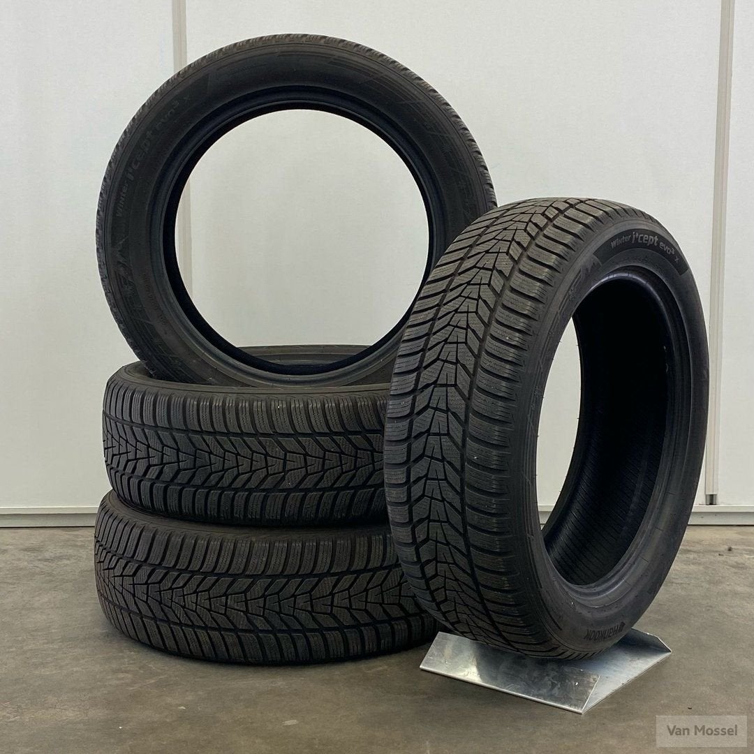 Hankook Winter I Cept Evo 3 X 225/55/R19 99H, Auto-onderdelen, Banden en Velgen, 19 inch, Gebruikt, -, -