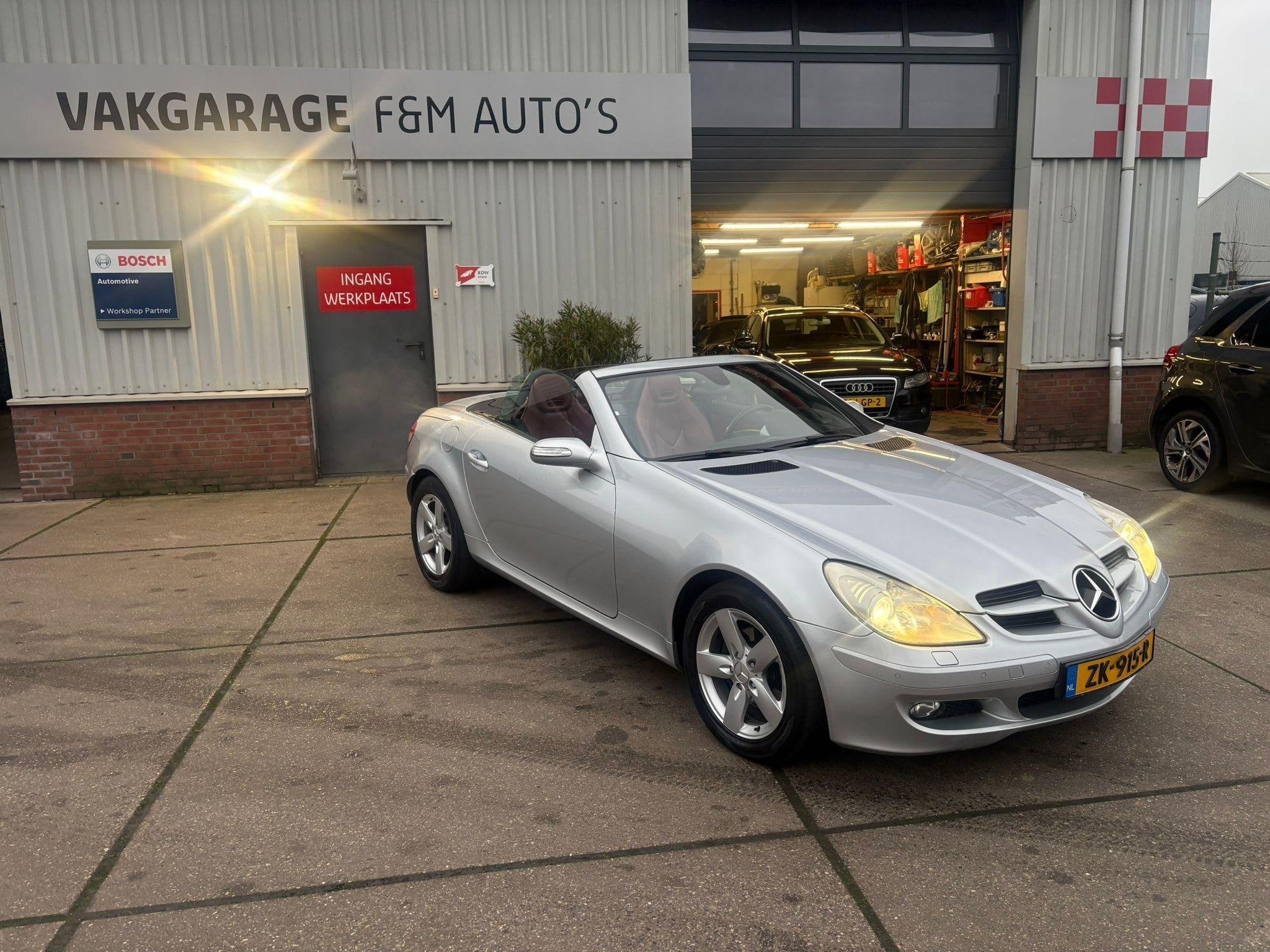 Mercedes-Benz SLK-klasse 200 K., Automaat, Achterwielaandrijving, Gebruikt, 4 cilinders