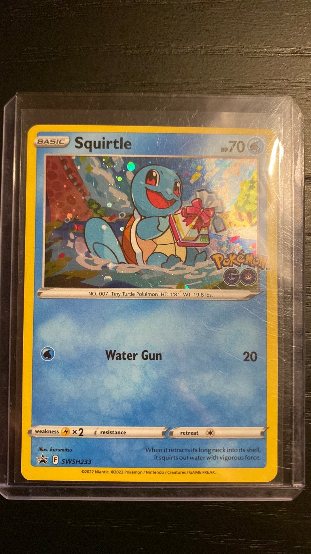 Squirtle pokemon kaart Swsh233, Ophalen of Verzenden, Zo goed als nieuw, Losse kaart, Foil