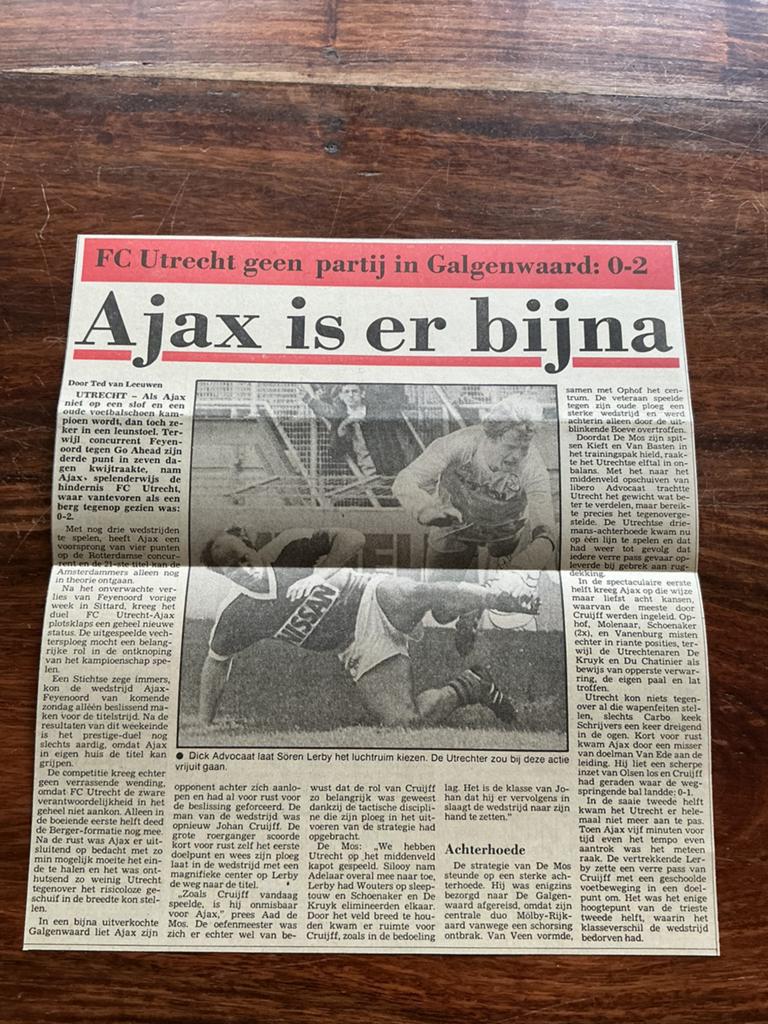 Voetbal krantenartikel FC Utrecht Ajax apr 1983 Lerby Advoca, Ophalen of Verzenden, Knipsel(s)