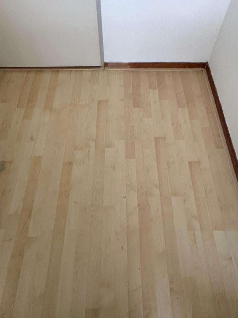 Ikea Slatten laminaat 32m2, Ophalen, 50 tot 150 cm, Zo goed als nieuw, 10 m² of meer