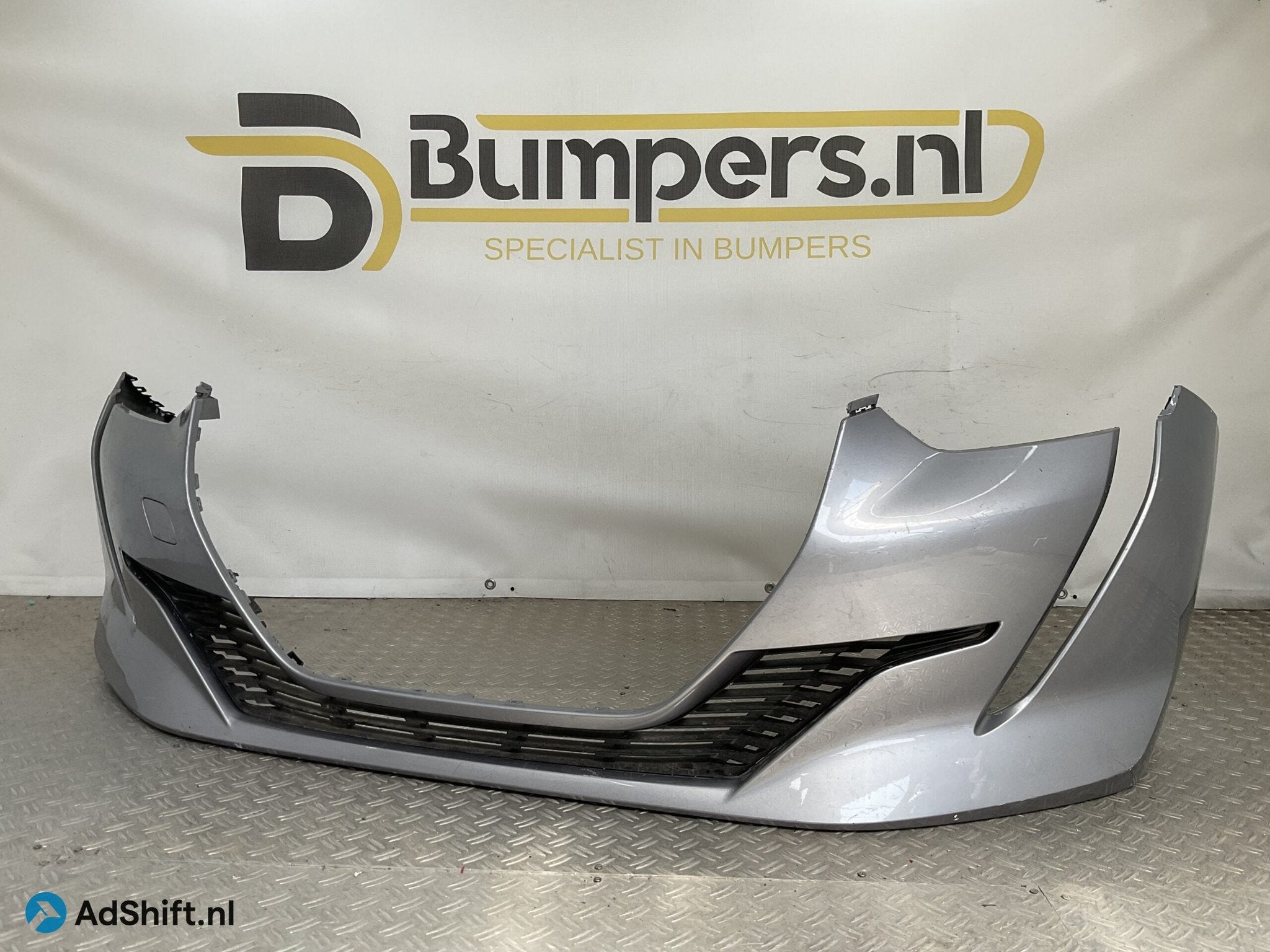 BUMPER Peugeot 208 II 2020-2024 9823203580 VOORBUMPER J4-231, Auto-onderdelen, Carrosserie en Plaatwerk, Bumper