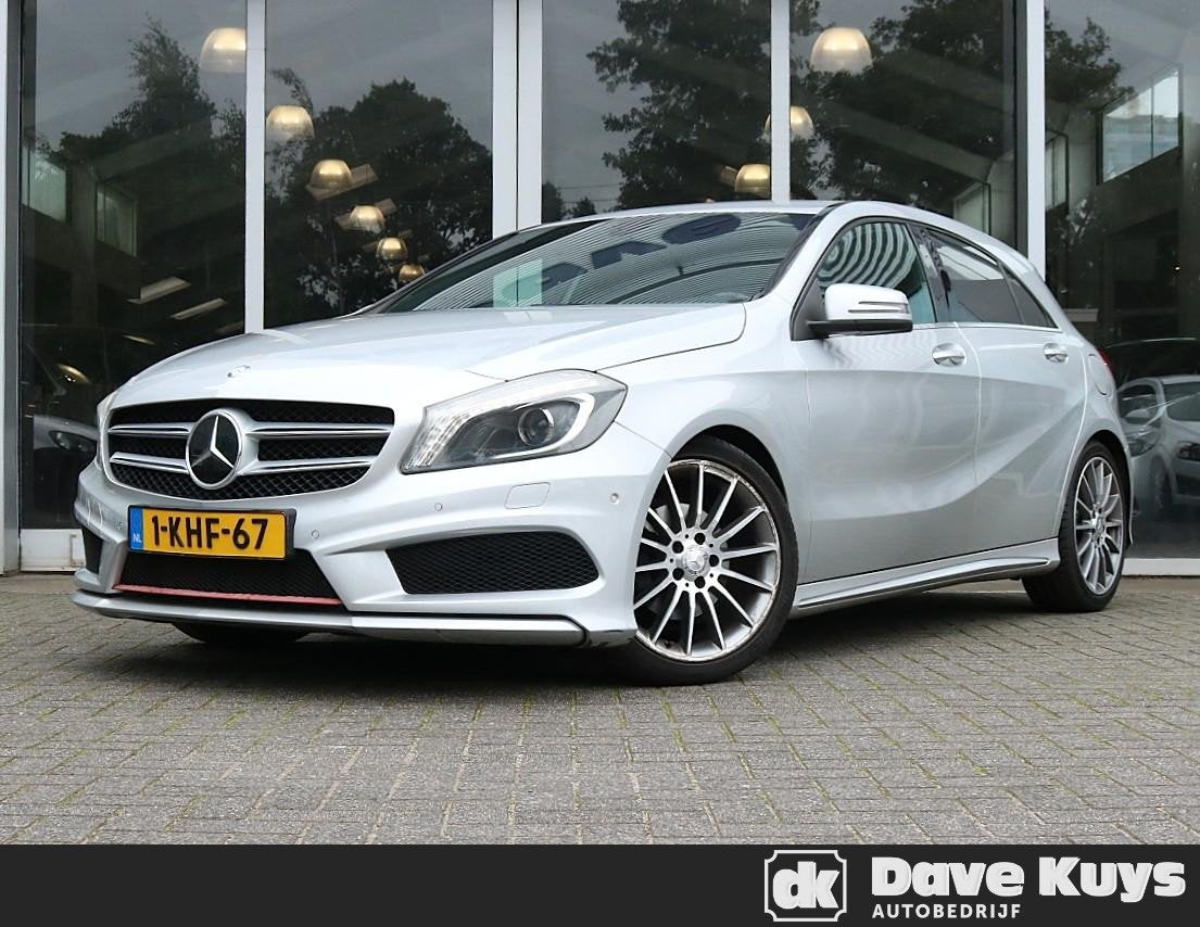 Mercedes-Benz A-klasse 200 Ambition AMG Line | Camera | Stoe, Stof, Gebruikt, 1595 cc, 695 kg