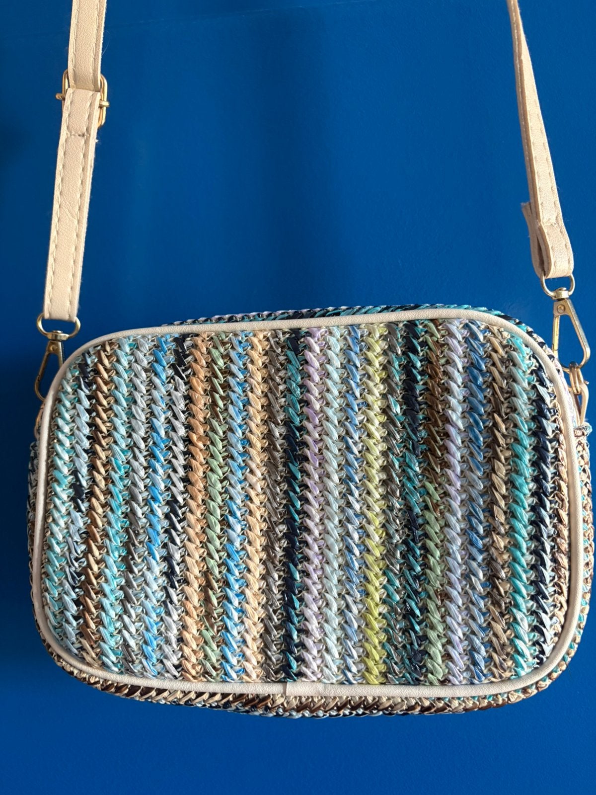 Schoudertas. Multicolor. Zie beschrijving, Sieraden, Tassen en Uiterlijk, Tassen | Damestassen, Ophalen of Verzenden, Zo goed als nieuw