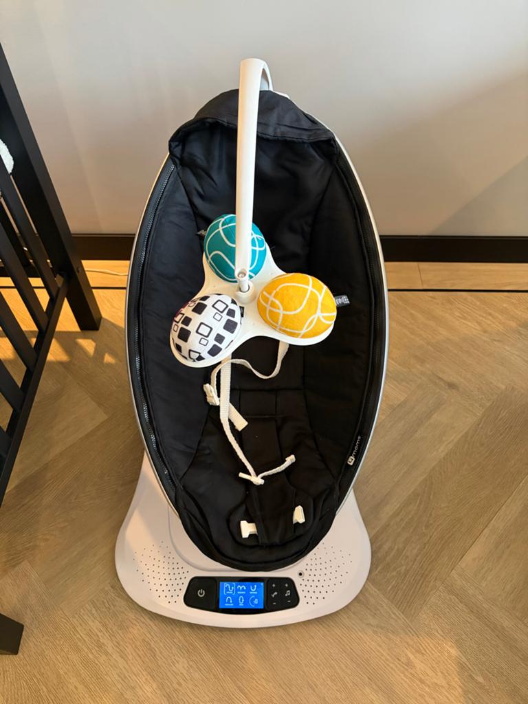 Mamaroo 4moms babywieg/schommelstoel, Ophalen, Zo goed als nieuw