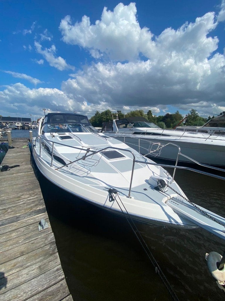 Bayliner Avanti 3055  2 OMC 5.0 V8  ca. 11 meter, Gebruikt, Binnenboordmotor, Walstroom, Polyester