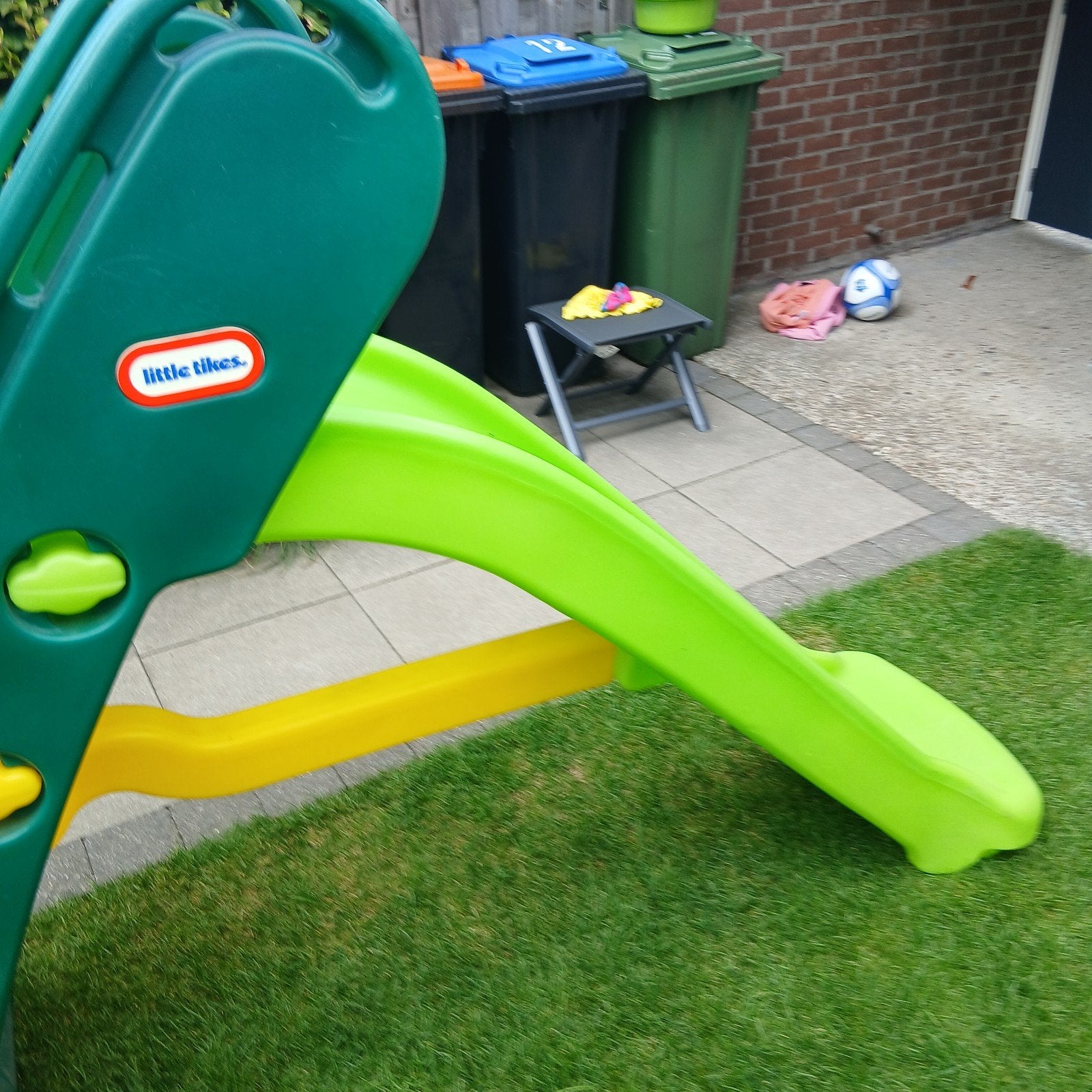 Little tikes Glijbaan als nieuw, snel ophalen!, Kinderen en Baby's, Speelgoed | Buiten | Speeltoestellen, Ophalen, Nieuw, Glijbaan