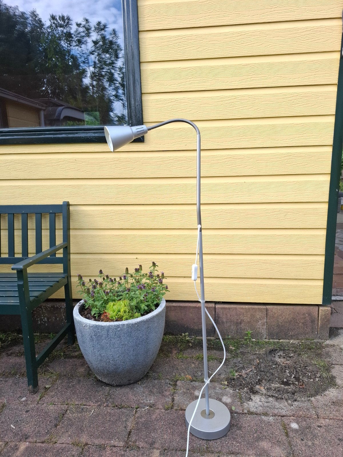 Grijze vloerlamp met flexibele hals - Vintage Ikea Kvart, Huis en Inrichting, Lampen | Vloerlampen, Ophalen, Gebruikt, 100 tot 150 cm