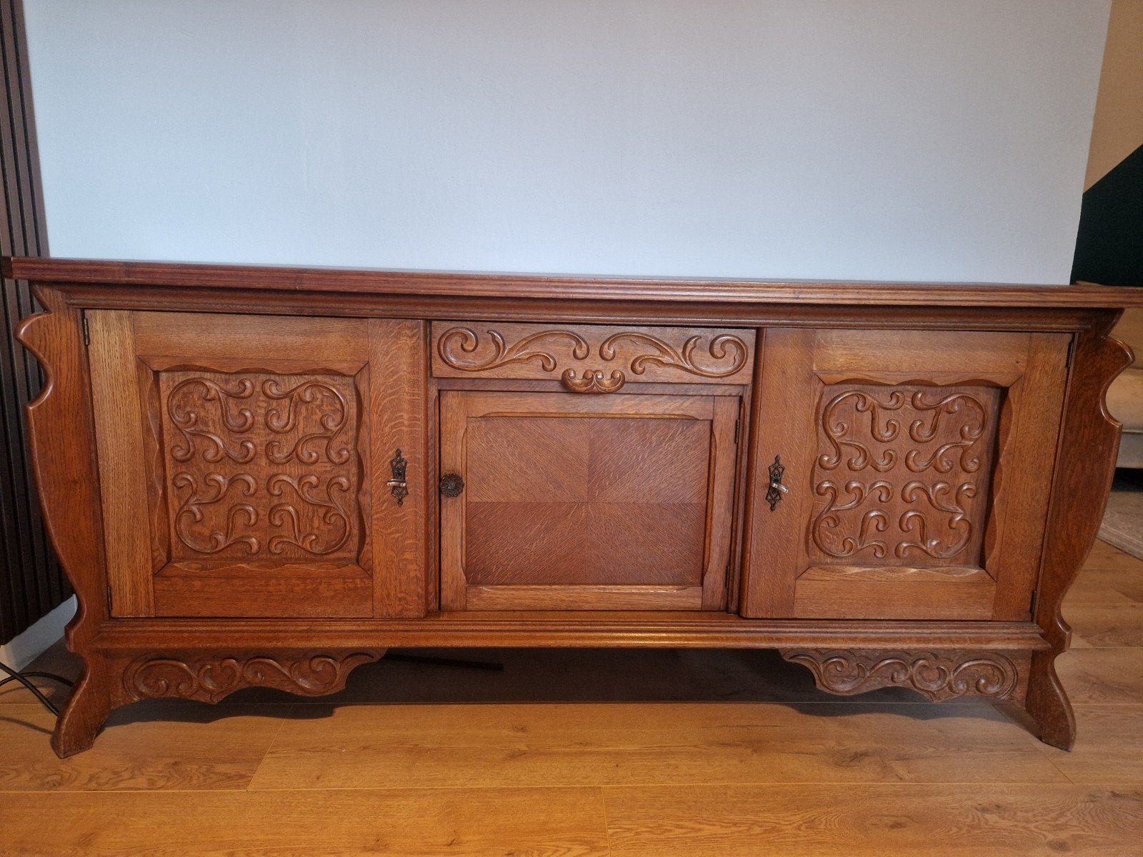 Antieke dressoir (51,5dx183,5bx83,5h), Antiek en Kunst, Ophalen