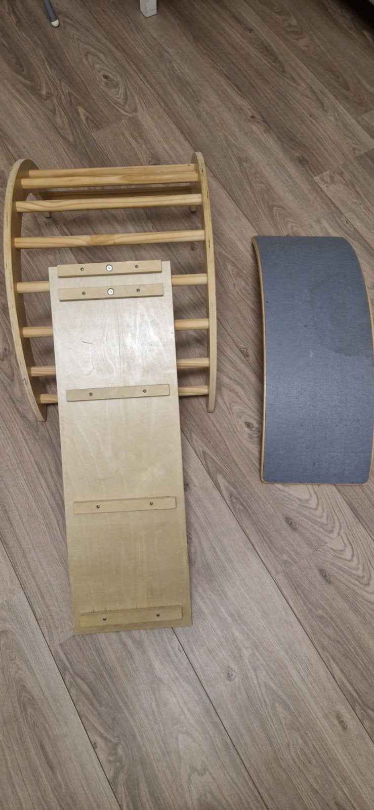 houten klimdriehoek met glijplank en wiebelbord, Ophalen, Gebruikt