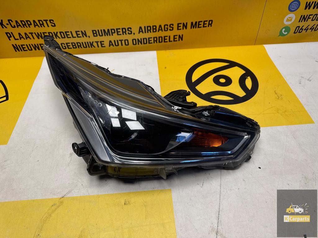 Toyota Aygo Facelift Rechts voor! Koplamp 17/2023