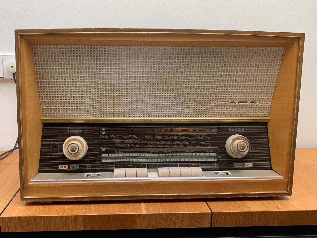 Vintage SABA Freudenstadt 125 Stereo tube radio, Audio, Tv en Foto, Ophalen, Gebruikt, Radio
