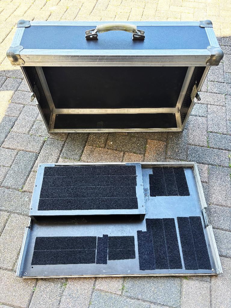 Flightcase gitaareffecten, Ophalen, Gebruikt, Overige instrumenten, Flightcase