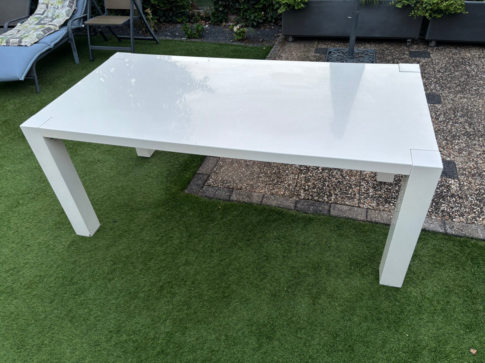 Gratis hoogglans tafel (keuken/tuin/feest), Ophalen, Overige materialen, 50 tot 100 cm, Zo goed als nieuw