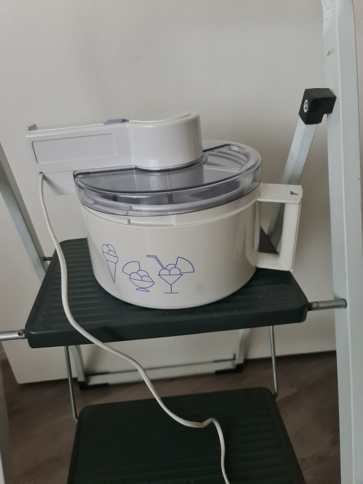 IJsmachine voor thuisgebruik - Maak zelf heerlijk ijs!, Ophalen of Verzenden, Gebruikt