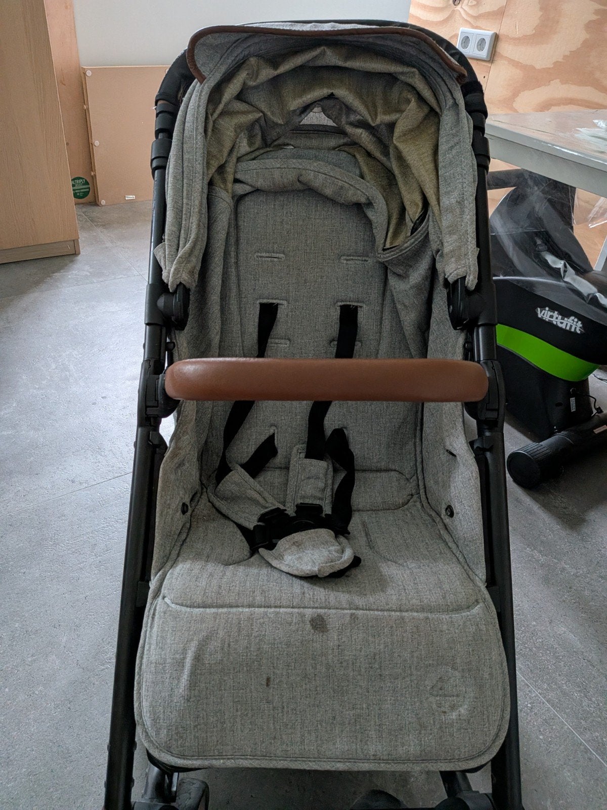 Mutsy Neo buggy met voetenzak, Gebruikt, Verstelbare duwstang, Mutsy, Ophalen