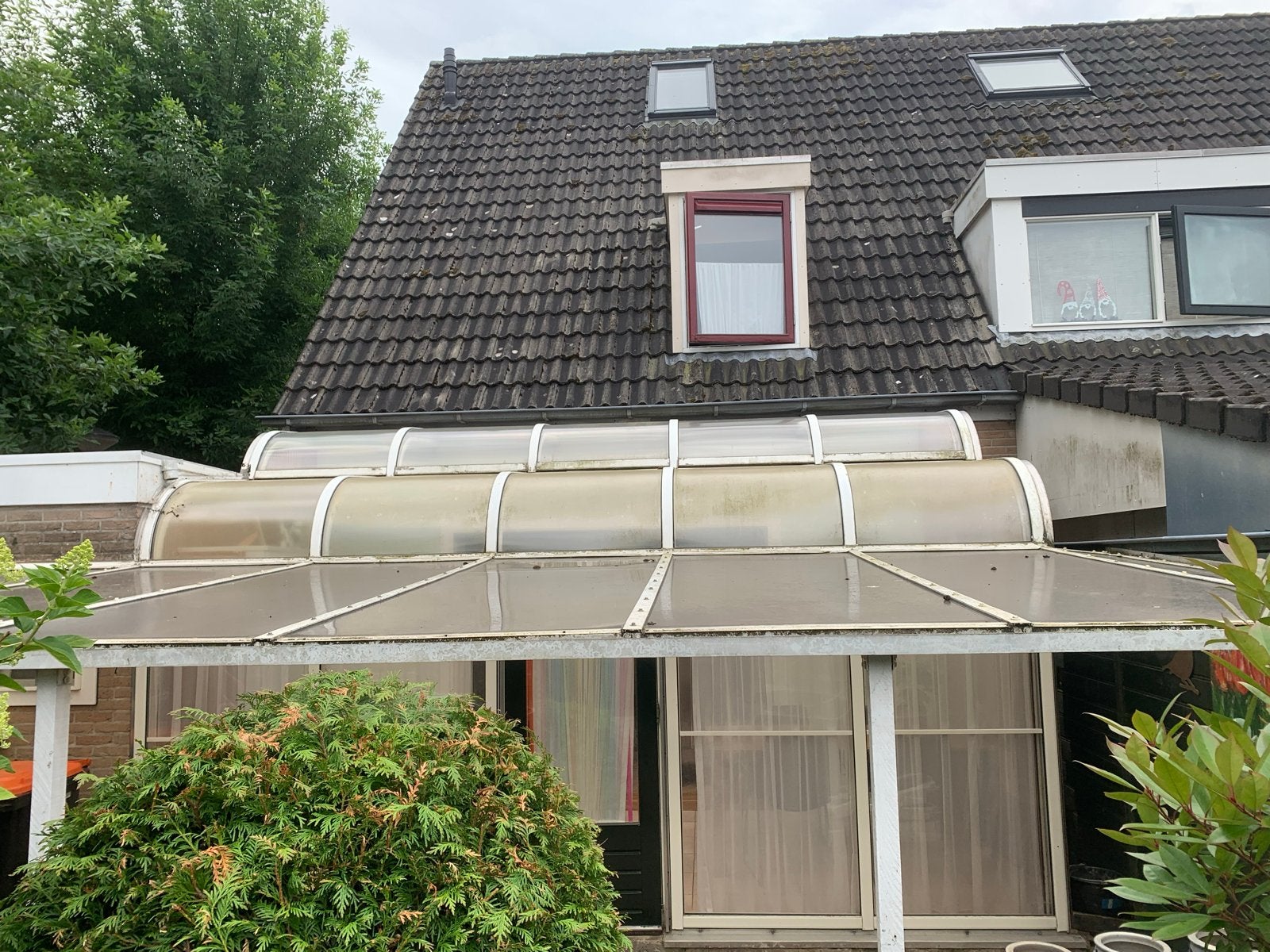 Solide stalen serre met kunststof dubbele ramen, Tuin en Terras, Staal, Gebruikt, Muurkas, Overige materialen