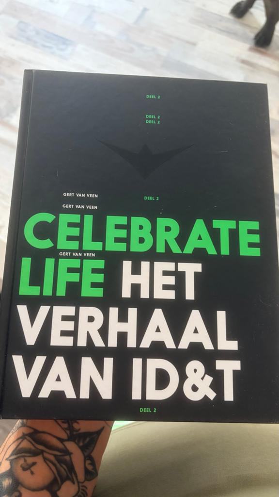 Celebrate Life: Het Verhaal van ID&T - Deel 2, Ophalen of Verzenden, Nieuw, Nederland