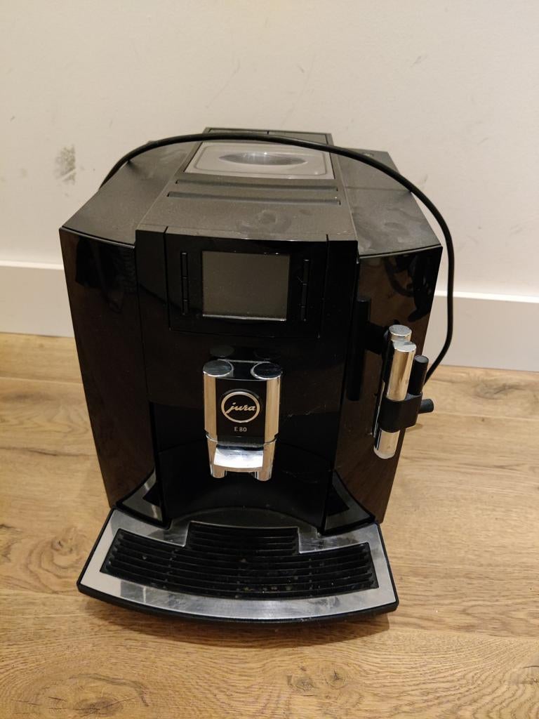 Jura E80 Piano Black Koffiemachine, Witgoed en Apparatuur, Koffiezetapparaten, Ophalen, Afneembaar waterreservoir, Gebruikt, Gemalen koffie
