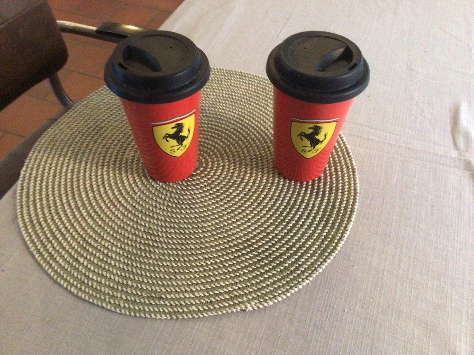 Ferrari To Go Bekers - Set van 2, Huis en Inrichting, Keuken | Keukenbenodigdheden, Ophalen, Kunststof, Rood, Overige merken
