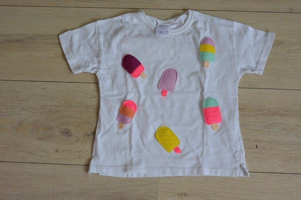 Leuk Zara ijsjes shirt - maat 110, Kinderen en Baby's, Kinderkleding | Maat 110, Meisje, Ophalen of Verzenden, Zo goed als nieuw