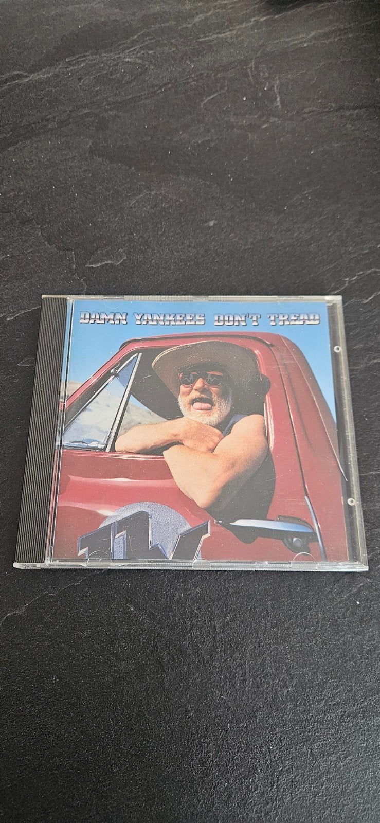 Damn Yankees - Don't Tread CD (doosje beschadigd), Gebruikt, Hard Rock, Ophalen of Verzenden, Inclusief doosje