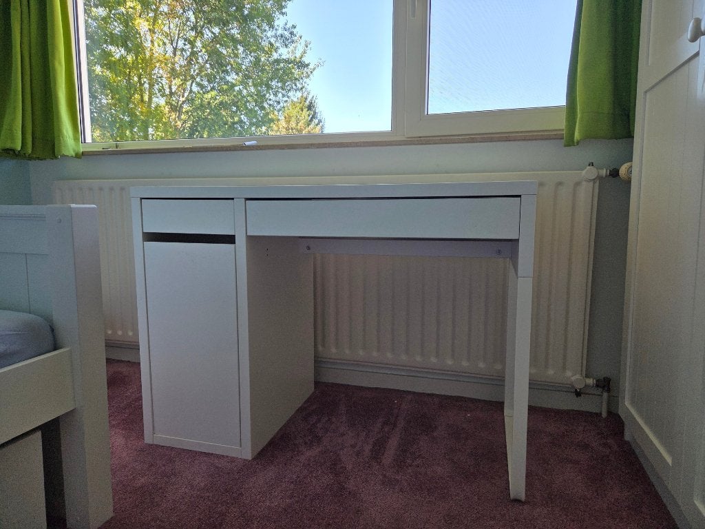 IKEA MICKE Bureau wit, 105x50 cm met lade en kastje, Ophalen, Met lades, 105 cm, Gebruikt
