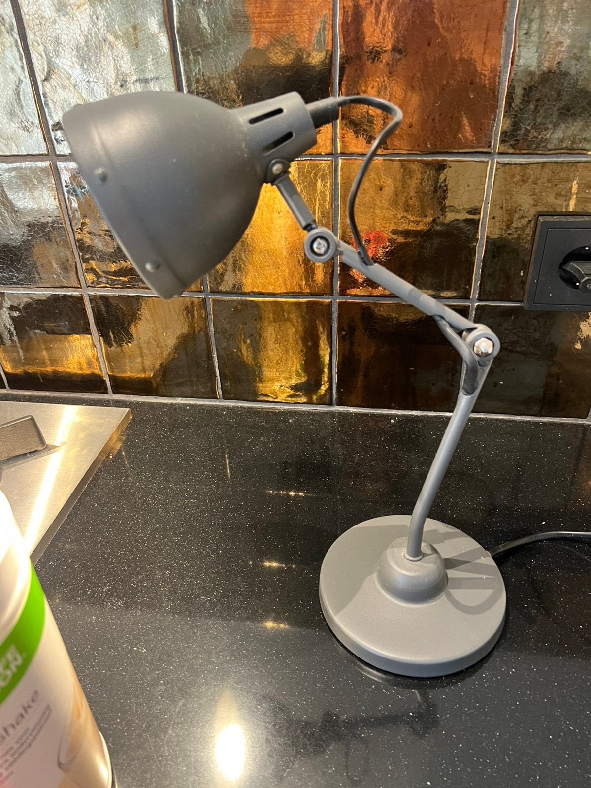 Grijs bureau lampje, Huis en Inrichting, Lampen | Tafellampen, Ophalen of Verzenden, Nieuw