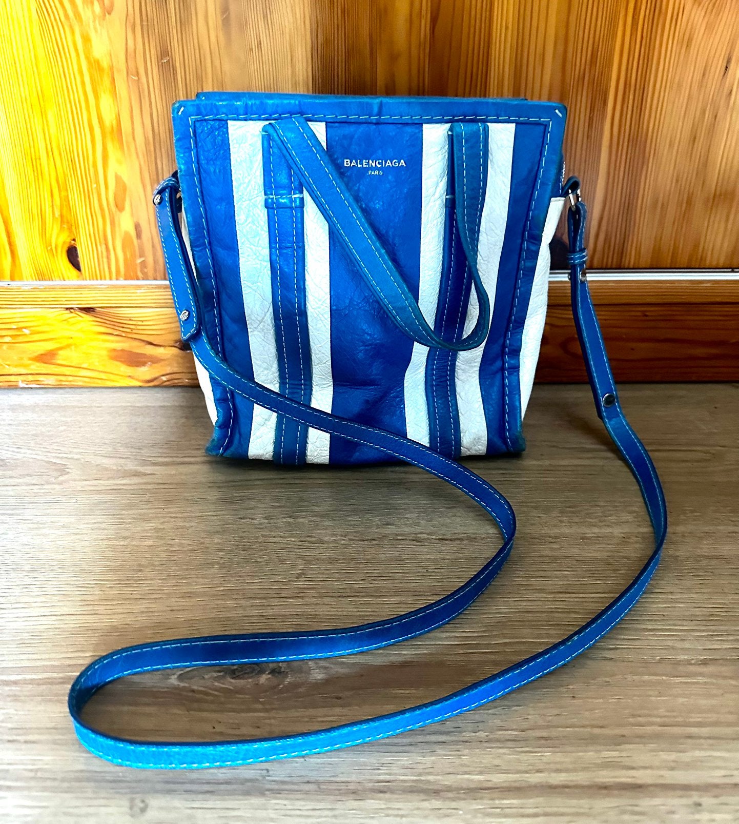 Balenciaga Bazar, Ophalen of Verzenden, Zo goed als nieuw, Blauw, Schoudertasje