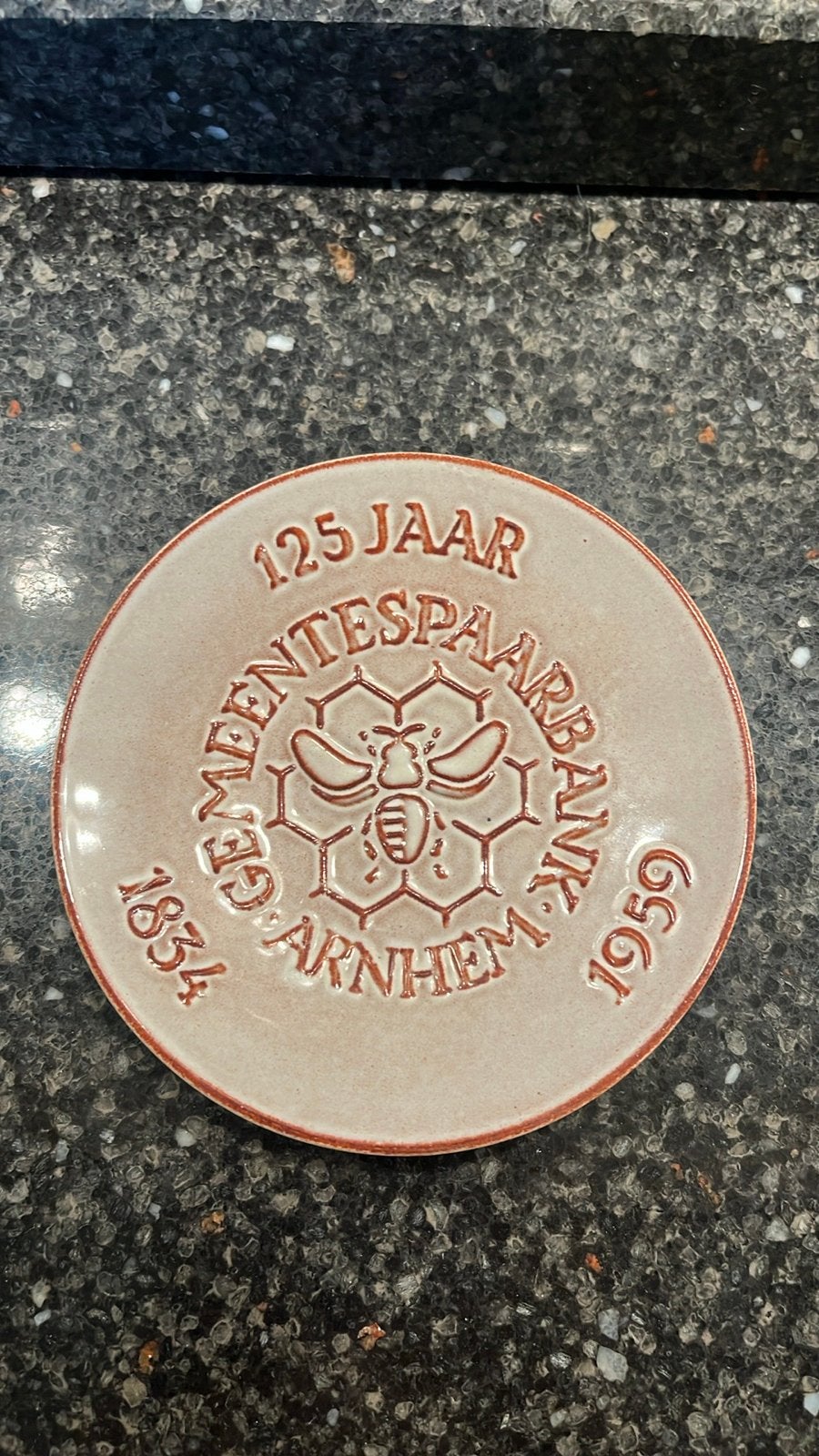 Gedenkbord Gemeentespaarbank Arnhem 125 jaar RAM, Antiek en Kunst, Ophalen of Verzenden