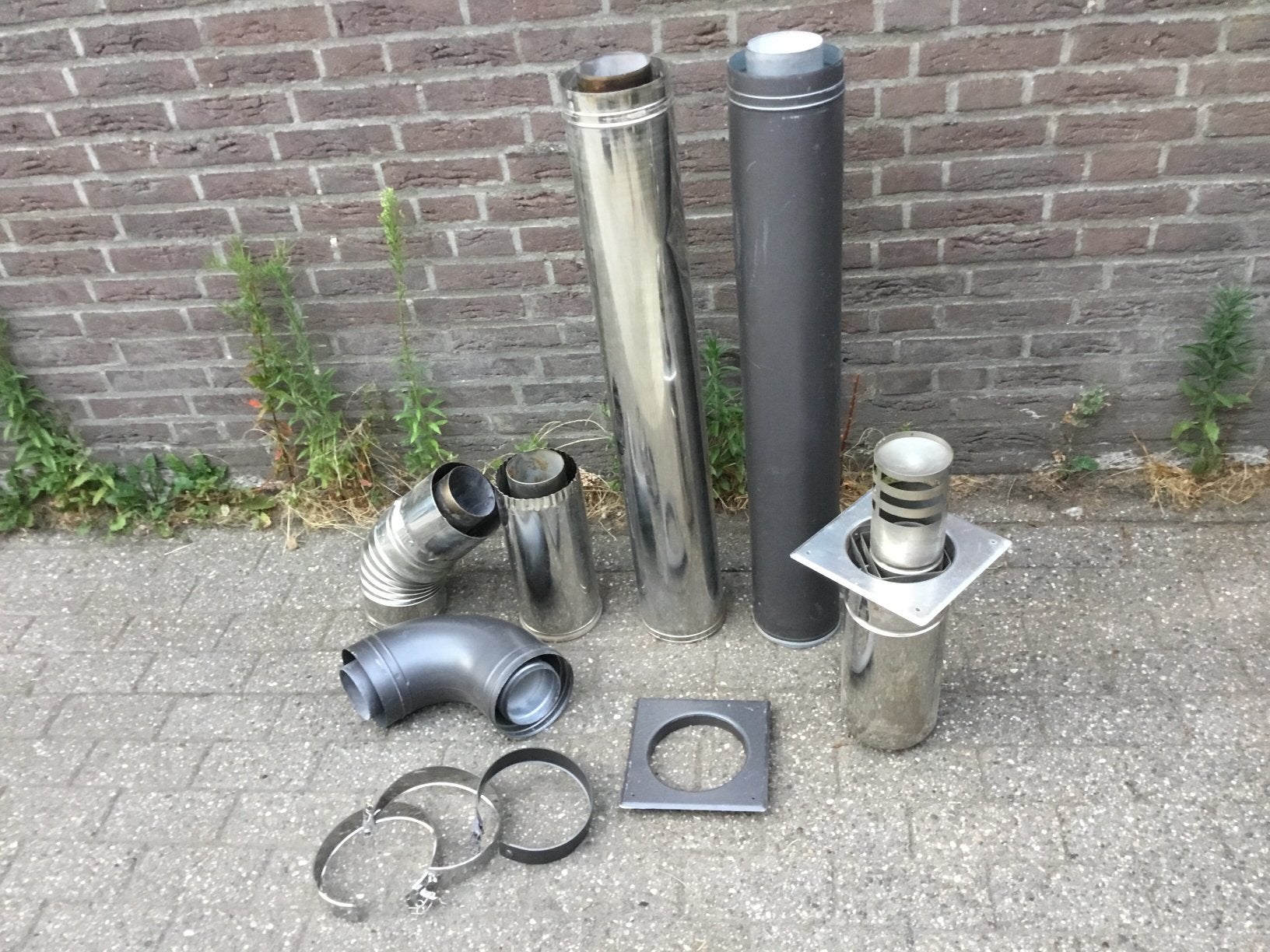 Dubbelwandige afvoer buis kachel pijp, Ophalen of Verzenden, Zo goed als nieuw, Minder dan 2 meter, 80 mm of meer