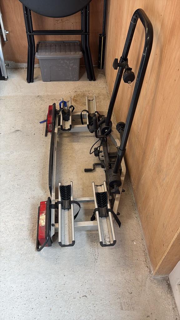 Fietsendrager voor twee fietsen, Ophalen, 2 fietsen, Gebruikt, Trekhaakdrager