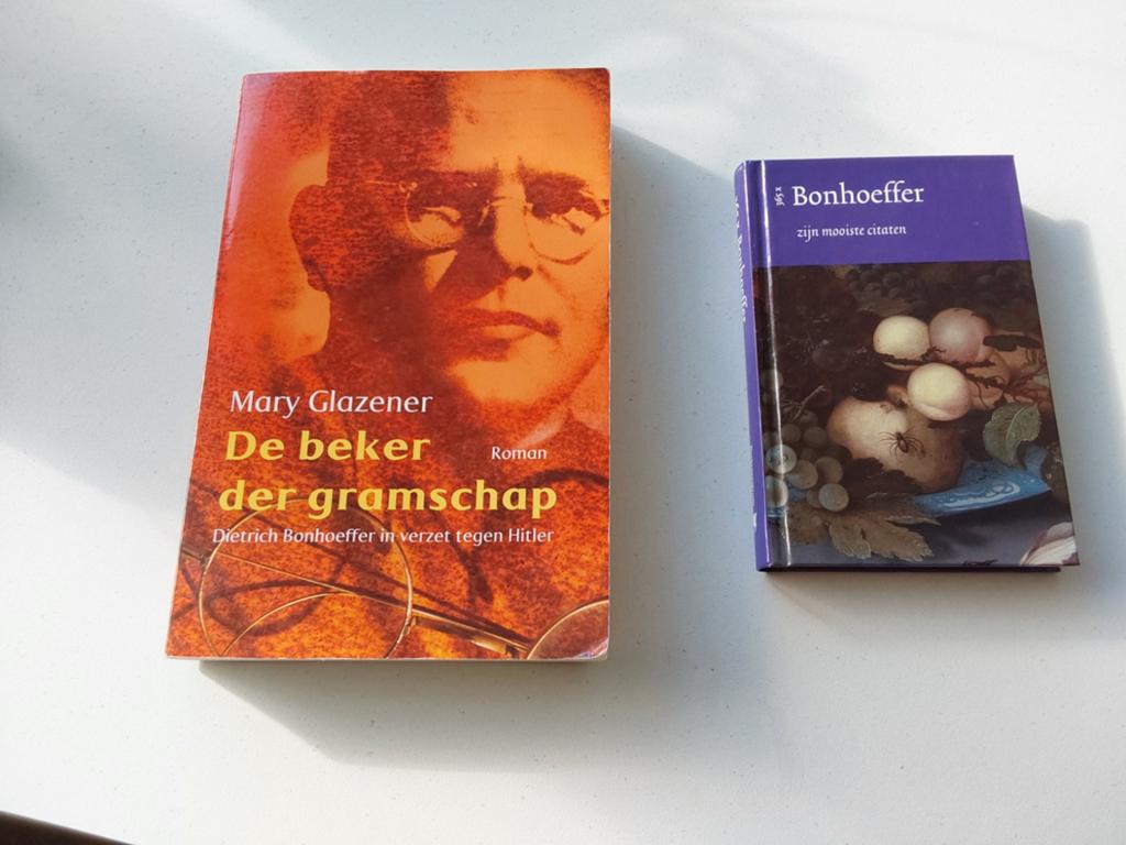 Dietrich Bonhoeffer: De beker der gramschap & 365 citaten., Ophalen of Verzenden, Gelezen, Mary Glazener, Dietrich Bonhoeffer