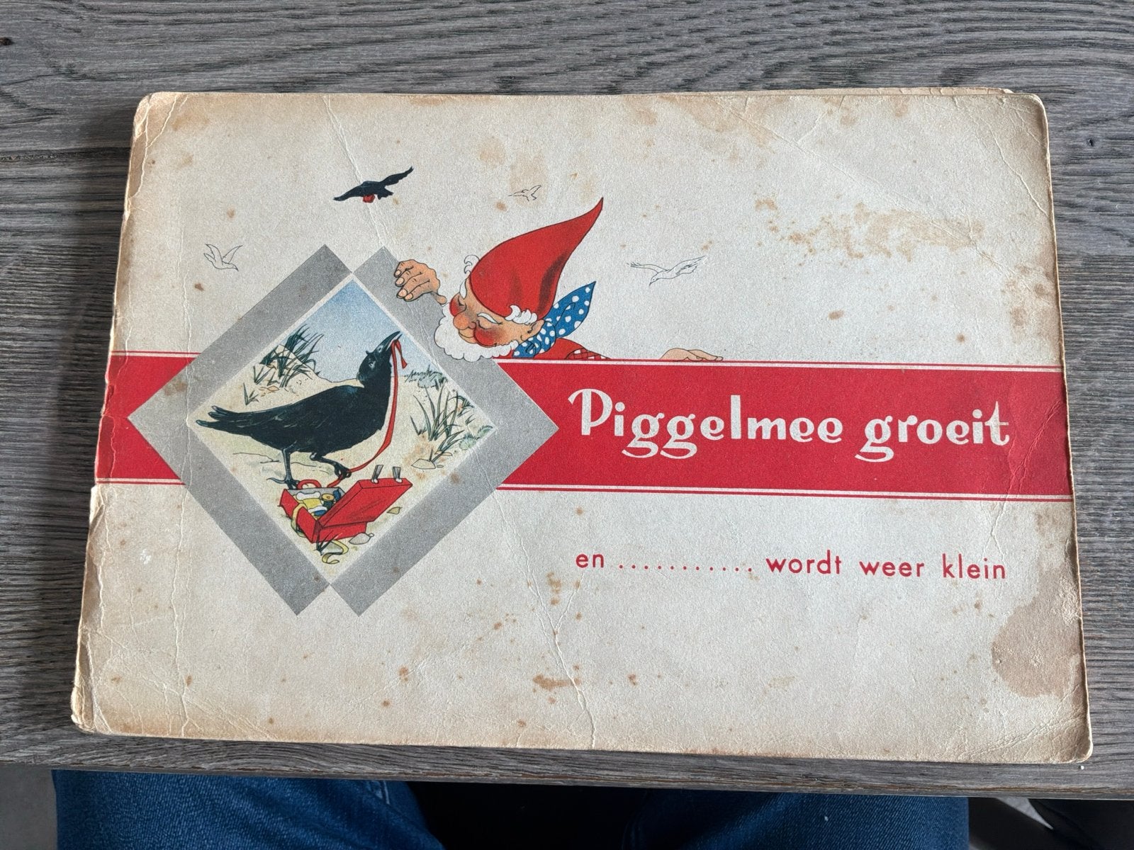 Oud kinderboek: Piggelmee groeit en wordt weer klein, Boeken, Gelezen, 5 of 6 jaar, Jongen of Meisje, Ophalen of Verzenden