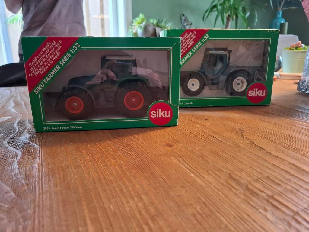 Siku Farmer Serie 1:32 Modellen, Ophalen