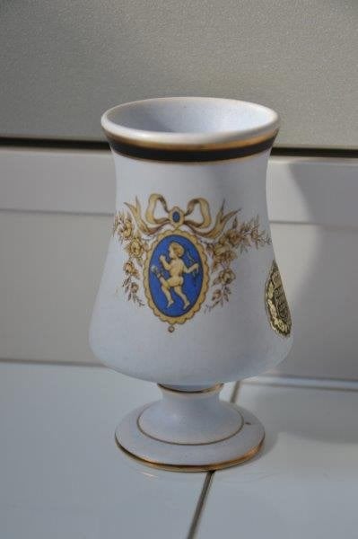 Vaasje van flora gouda, 9cm hoog., Ophalen of Verzenden