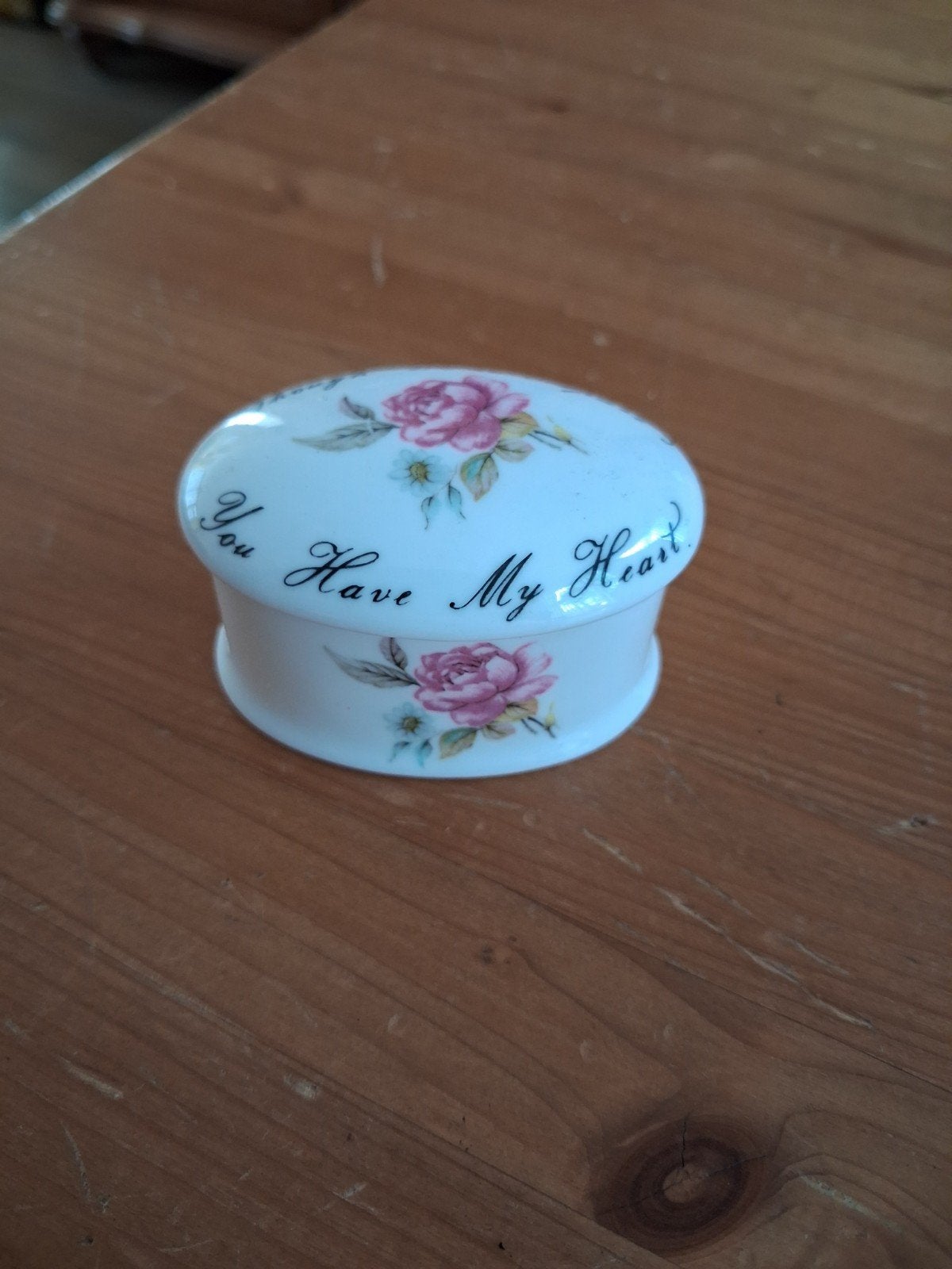 vintage Royal adderley doosje., Ophalen of Verzenden, Zo goed als nieuw, Porselein, Kop en/of schotel