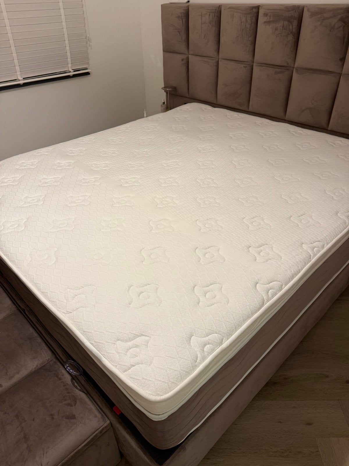Matras 180x210 cm, Ophalen, 210 cm, Tweepersoons, Zo goed als nieuw