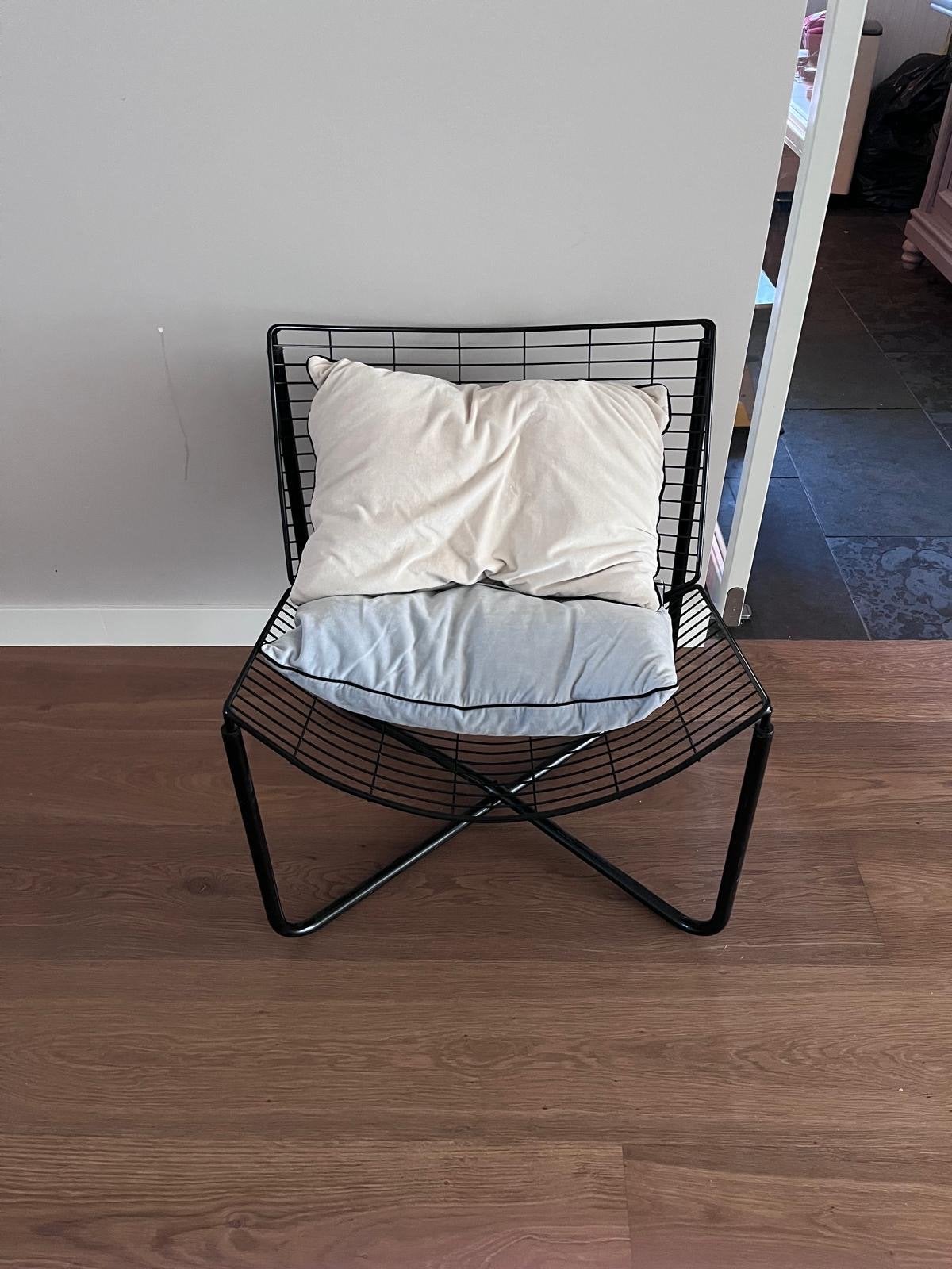 Zwarte metalen IKEA draadstoel met kussens, Ophalen, Gebruikt, Zwart, Metaal