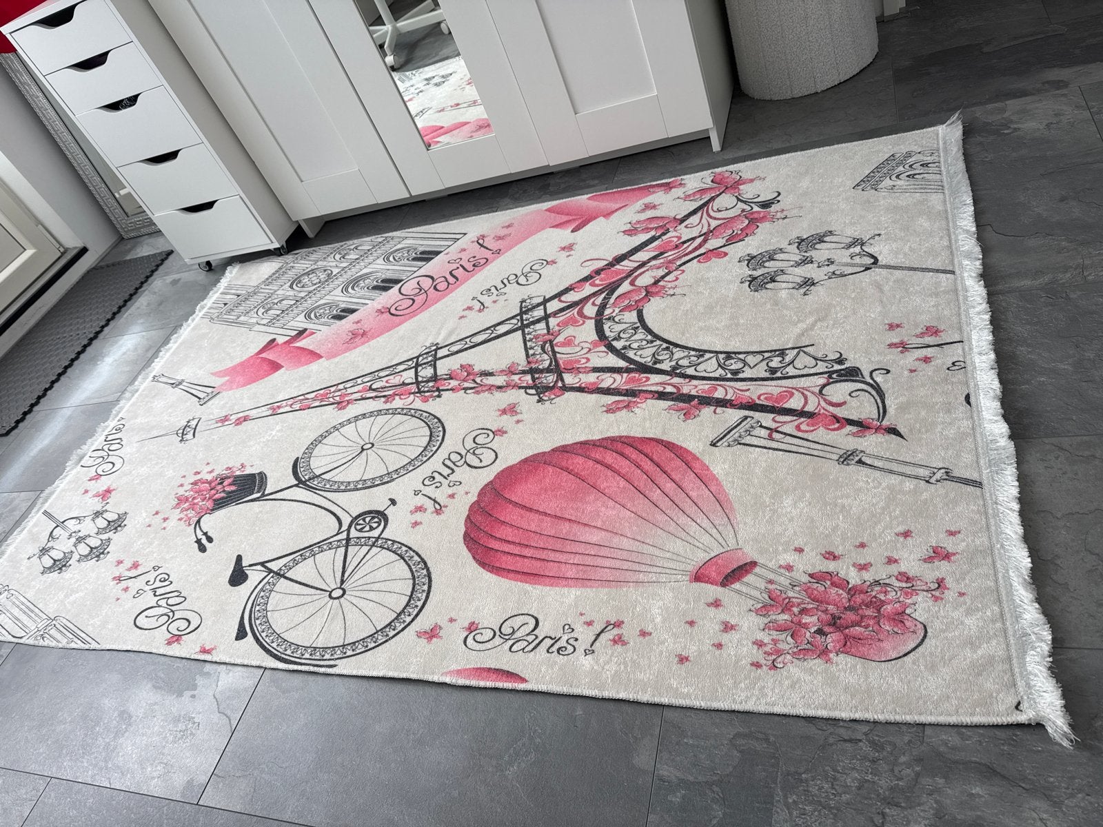Vloerkleed Parijs Eiffeltoren Roze Fiets, Gebruikt, 100 tot 150 cm, Ophalen of Verzenden, Roze
